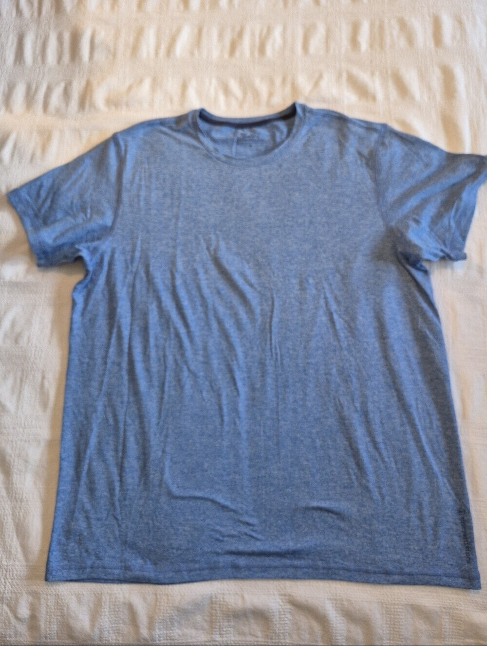 Vineyard Vines men's XL On The Go Tee blue heather EUC short sleeve shirt